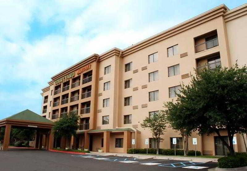 Hotel Courtyard Laredo Esterno foto